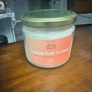 Evil Queen Breakfast in Bed Candle